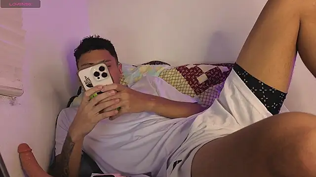 Snapshot of Anto_Jasro chatting on 11.29.25 Anto Jasro online show from 11.29.25