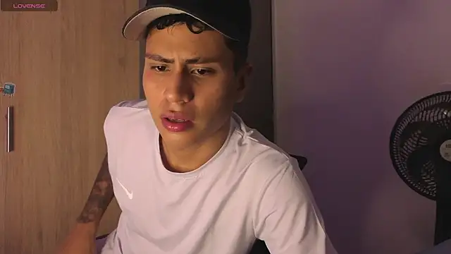 Snapshot of Anto_Jasro chatting on 12.05.25 Anto Jasro online show from 12.05.25