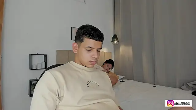 Snapshot of Little_Emma_11 chatting on 01.15.26 Little Emma 11 online show from 01.15.26