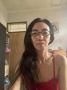 princessD077 online show from 10.30.25