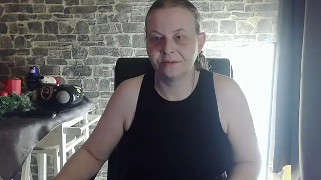 Diamond Bite online show from 11.28.25