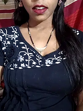 Itz Aisha   online show from 04.02.26