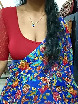 Snapshot of Sravya__ chatting on 11.15.25 Sravya online show from 11.15.25