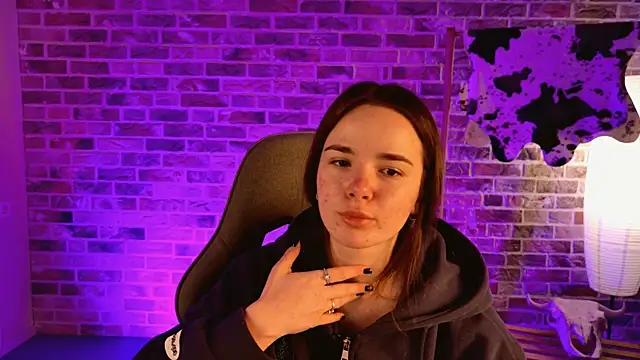 May Bloom online show from 02.17.26