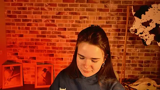 May Bloom online show from 02.24.26