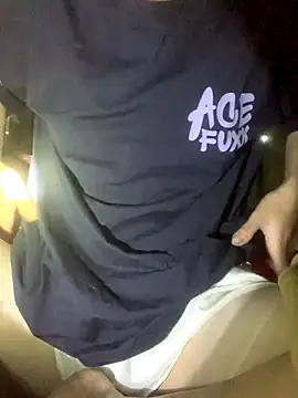 Snapshot of Mika691_ chatting on 11.03.25 Mika691  online show from 11.03.25