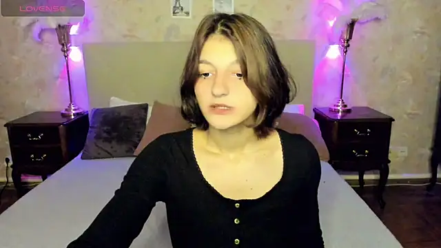 A Skyy online show from 11.06.25