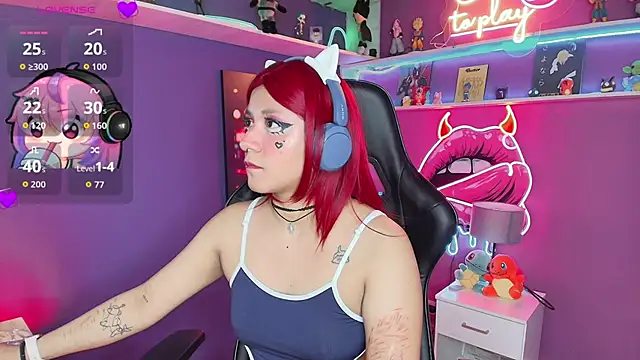 Snapshot of LuanEter chatting on 02.17.26 LuanEter online show from 02.17.26