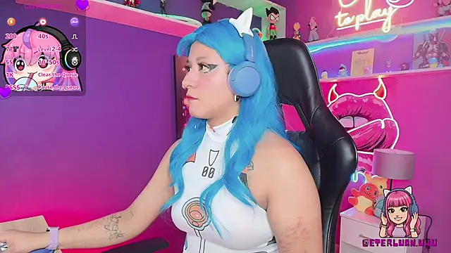 Snapshot of LuanEter chatting on 03.08.26 LuanEter online show from 03.08.26