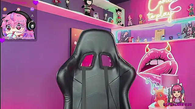 Snapshot of LuanEter chatting on 03.28.26 LuanEter online show from 03.28.26