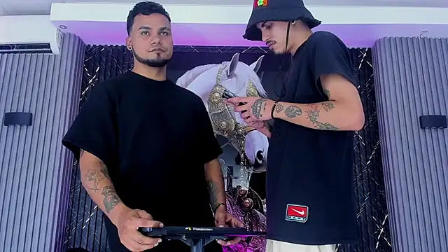 Snapshot of handsome_boys22 chatting on 12.13.25 handsome boys22 online show from 12.13.25