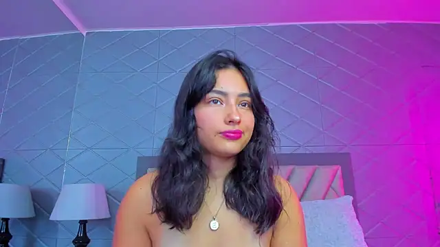 Snapshot of ViolettRouse chatting on 02.10.26 ViolettRouse online show from 02.10.26