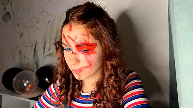 LunaAfrodita online show from 10.31.25