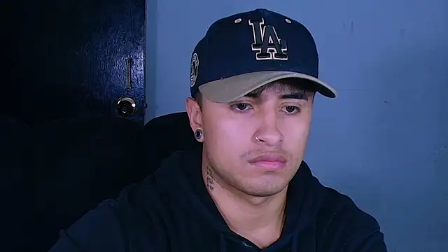 jhon mendoza  online show from 11.20.25