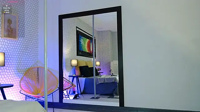 Snapshot of SashaaVixen chatting on 12.03.25 SashaaVixen online show from 12.03.25