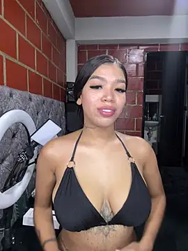 tifanymonroe online show from 05.06.26
