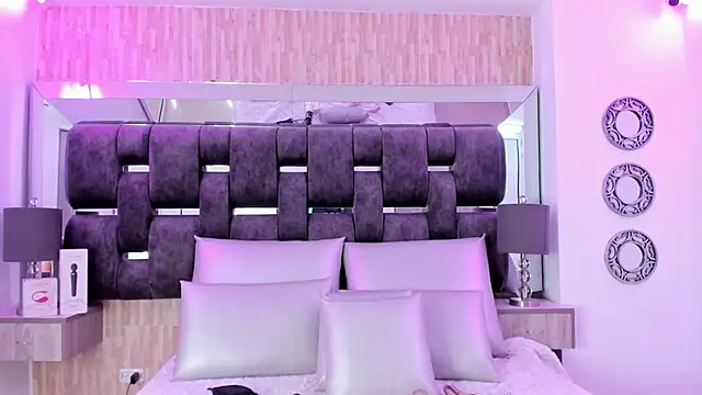 Catalina-Thompson online show from 10.22.25