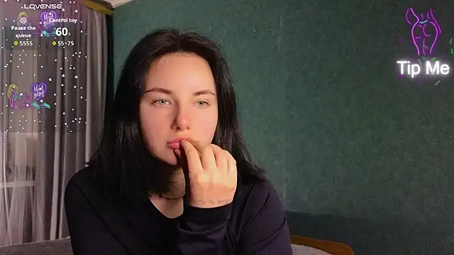 Snapshot of Kirunya chatting on 03.10.26 Kirunya online show from 03.10.26