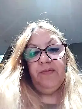 JennyInVegas online show from 11.17.25