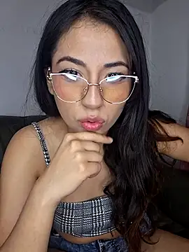 chloebrownn03 online show from 11.16.25