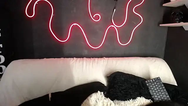 Emma sweet hot online show from 04.27.26