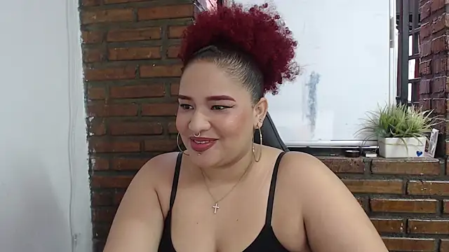 Snapshot of Curly-98 chatting on 11.13.25 Curly-98 online show from 11.13.25