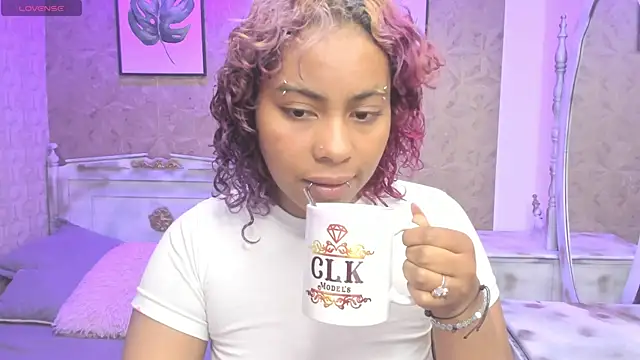 Sofia clk online show from 06.18.26