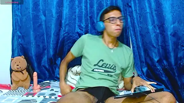 DavTwink3100 online show from 03.06.26