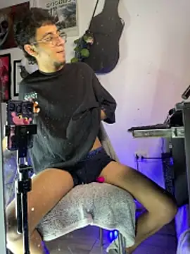 lukaOnline  online show from 10.25.25