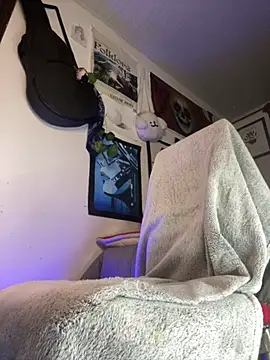 lukaOnline  online show from 11.20.25