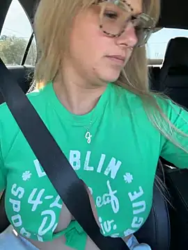 Snapshot of jvixen92 chatting on 03.17.26 jvixen92 online show from 03.17.26