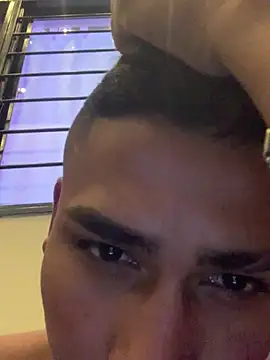 Emiliano Reyes online show from 05.05.26