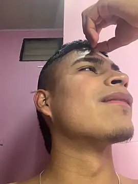 Emiliano Reyes online show from 05.09.26