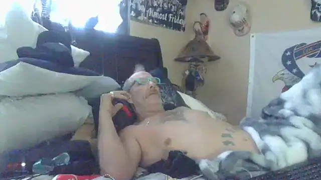 Snapshot of bigdaddyrooster chatting on 02.01.26 bigdaddyrooster online show from 02.01.26