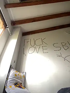 liam Brooks9 online show from 11.08.25