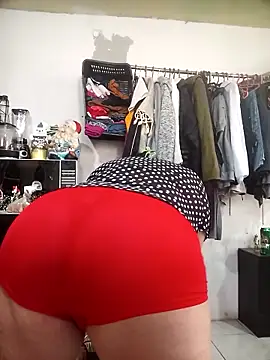 Snapshot of Alondrabb80 chatting on 12.19.25 Alondrabb80 online show from 12.19.25