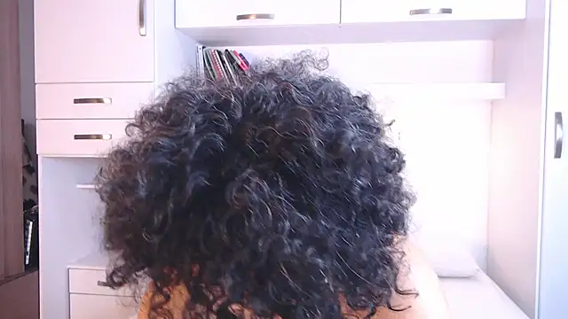 MartiRuis10 online show from 11.26.25