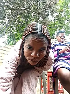 Snapshot of SexySlender_ chatting on 11.20.25 SexySlender online show from 11.20.25