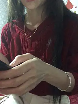 Snapshot of Kylie_beem chatting on 11.16.25 Kylie beem online show from 11.16.25