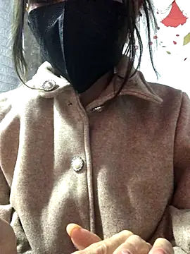 Snapshot of Kylie_beem chatting on 11.27.25 Kylie beem online show from 11.27.25