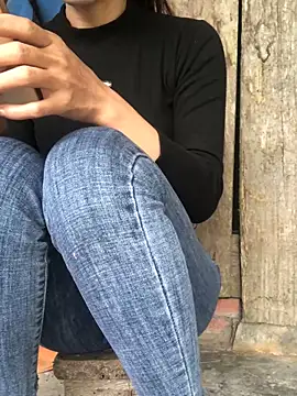 Snapshot of Kylie_beem chatting on 03.14.26 Kylie beem online show from 03.14.26