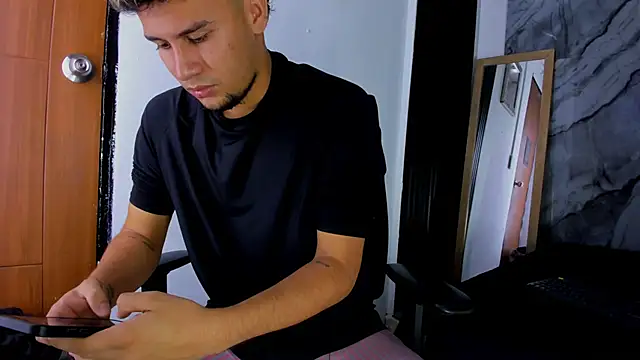 Alan-Smith1 online show from 12.05.25