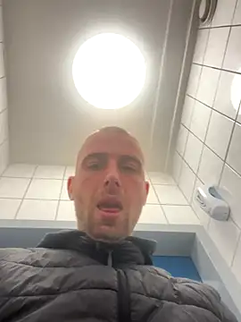 Rotteei1 online show from 11.13.25