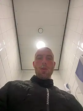 Rotteei1 online show from 11.19.25