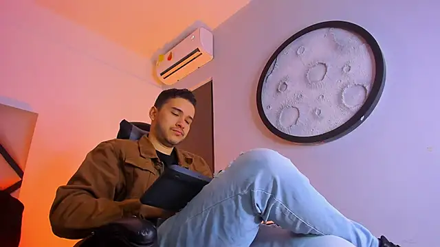 mike 257 online show from 01.12.26