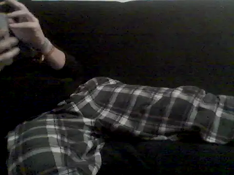 Snapshot of servepa chatting on 12.04.25 servepa online show from 12.04.25