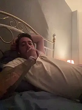 Snapshot of servepa chatting on 03.25.26 servepa online show from 03.25.26