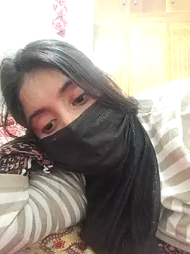 Snapshot of Hot_Angle chatting on 11.17.25 Hot Angle online show from 11.17.25