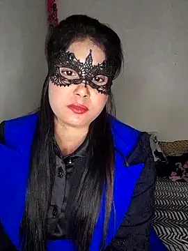 Snapshot of Hot_Angle chatting on 11.18.25 Hot Angle online show from 11.18.25