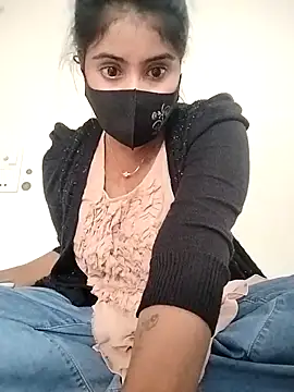 Snapshot of Hot_Angle chatting on 12.22.25 Hot Angle online show from 12.22.25